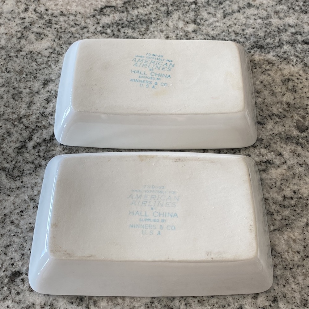 Set of 2 White Rectangular Hall China American Airlines 1st Class Ceramic Dishes - Picture 2 of 3